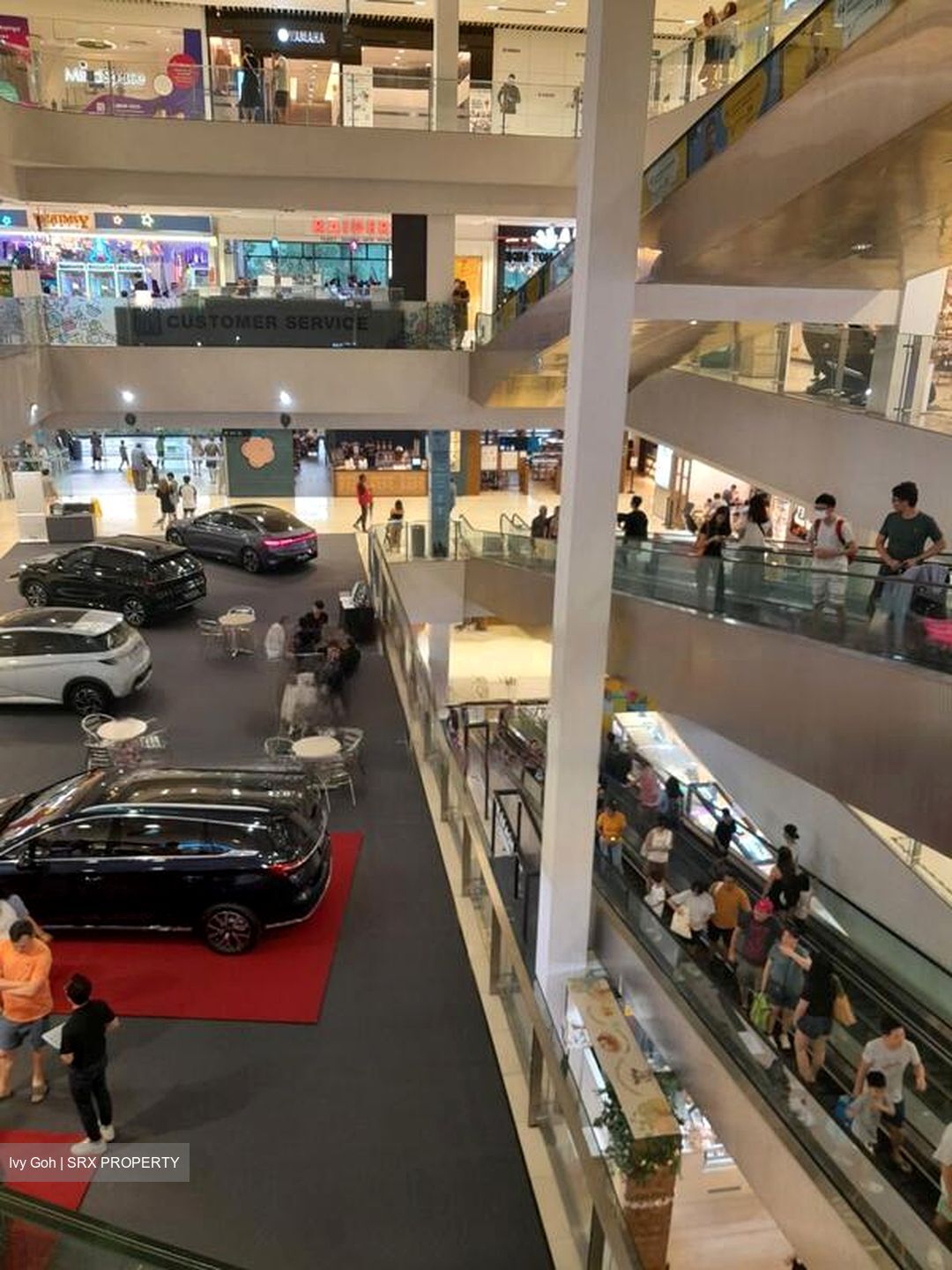 Sembawang Shopping Centre (D27), Retail #497435841